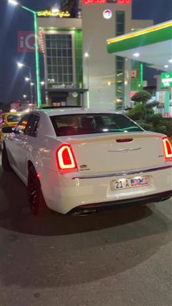 كرايسلر 300